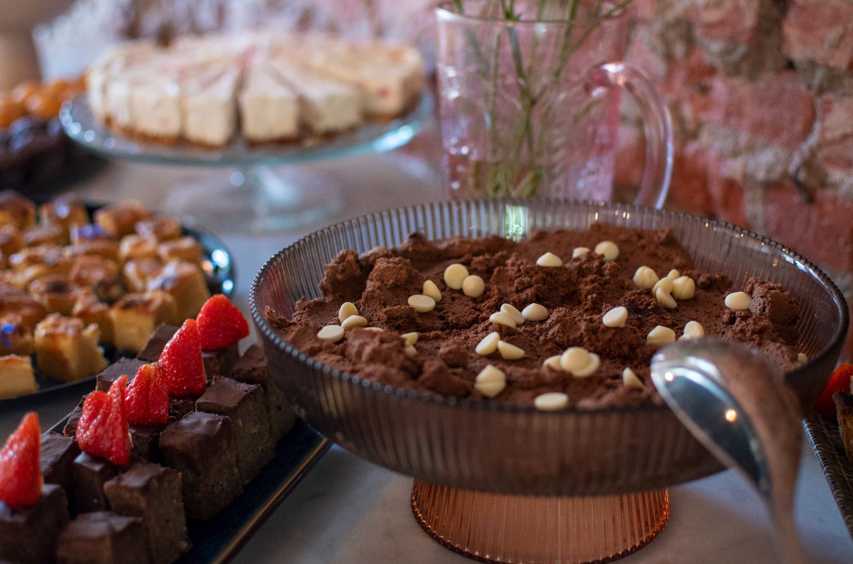 Chocolademousse op het buffet